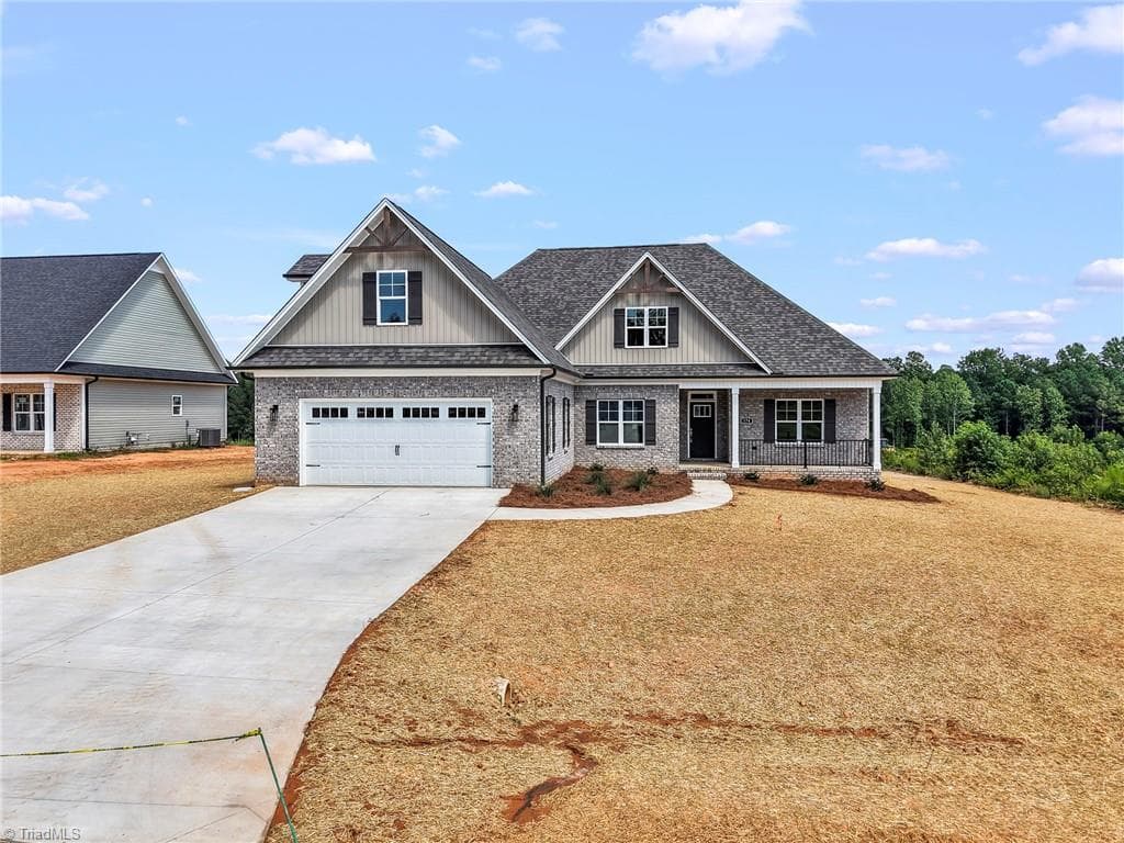 174 Cool Run, Lexington NC 27295