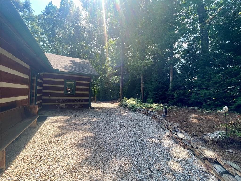 Stick/Site Built at 4830 Balsom Road, Pfafftown NC 27040, Pfafftown, photo 5 of 49