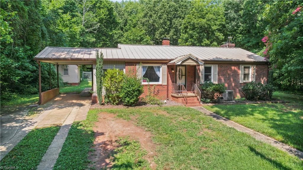 Stick/Site Built at 305 Milford Drive, Salisbury NC 28144, Salisbury, photo 34 of 35