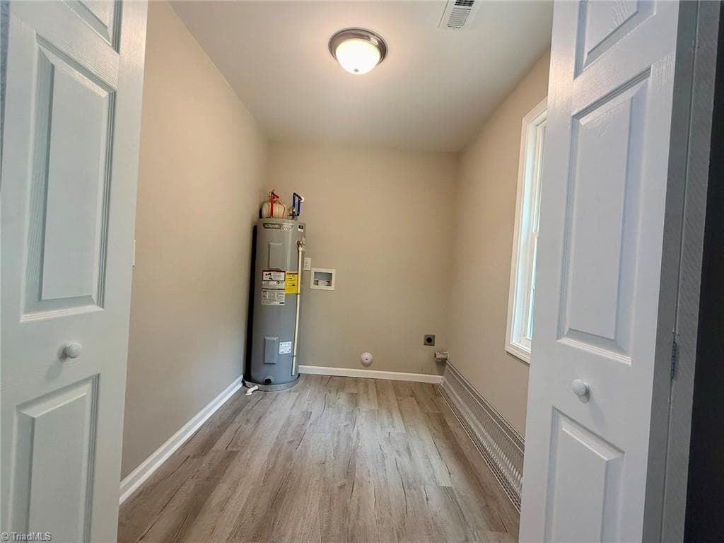 Stick/Site Built at 1510 Lovett Street, Greensboro NC 27403, photo 17 of 21