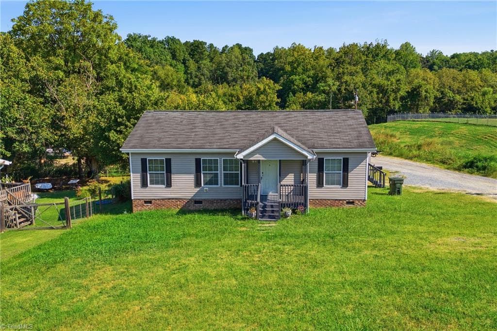 Modular at 813 Young Street, Thomasville NC 27360, Thomasville, photo 33 of 43