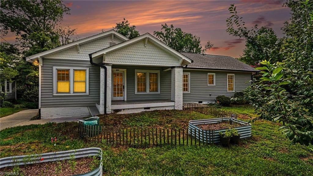Stick/Site Built at 411 S Elam Avenue, Greensboro NC 27403, photo 28 of 31