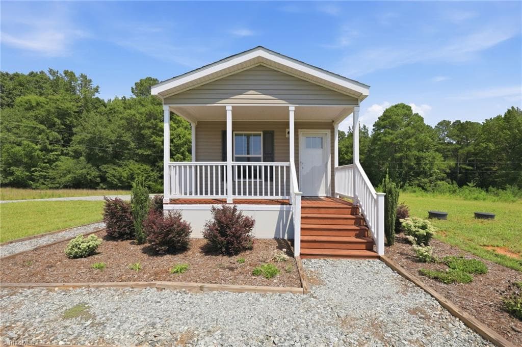 Manufactured Home at 670 & 552 Whitley Road, Siler City NC 27344, photo 31 of 50