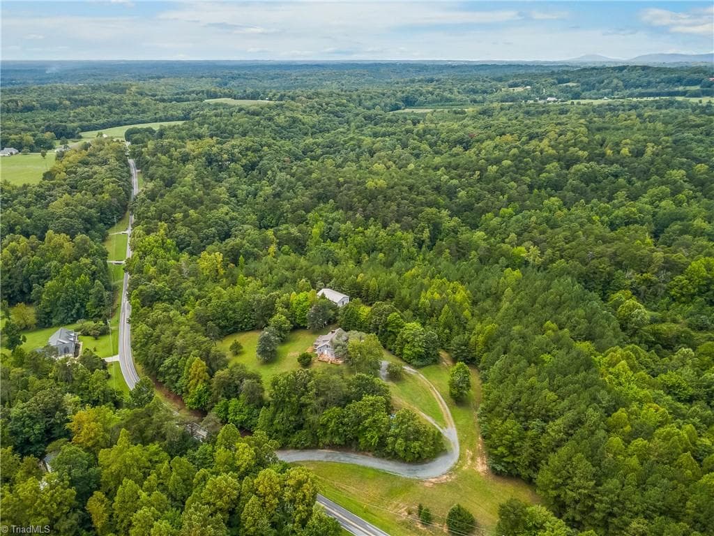 Stick/Site Built at 2018 East Road, Walnut Cove NC 27052, Walnut Cove, photo 38 of 48