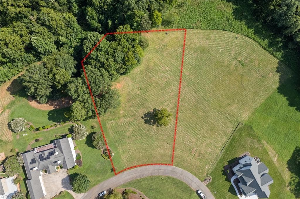 3925 Valley View Circle, Clemmons NC 27012
