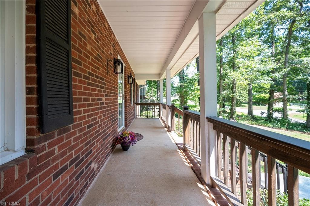 Stick/Site Built at 5410 Nestleway Drive, Clemmons NC 27012, Clemmons, photo 7 of 39