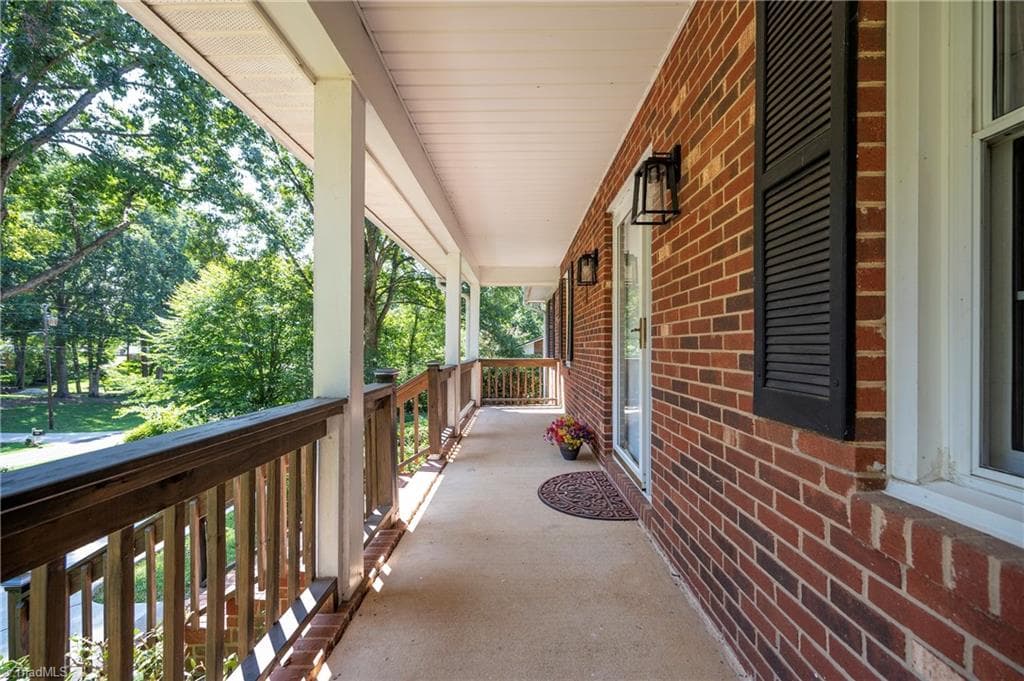 Stick/Site Built at 5410 Nestleway Drive, Clemmons NC 27012, Clemmons, photo 9 of 39