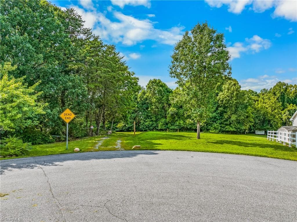 1401 Whites Mill Road, High Point NC 27265