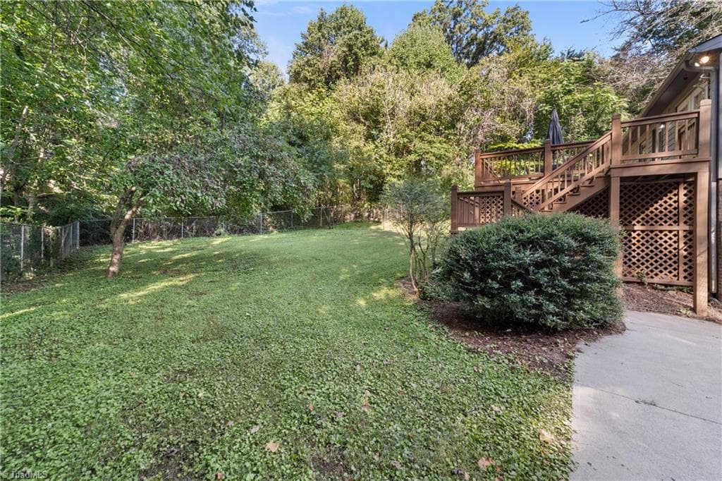 Stick/Site Built at 5737 Polaris Court, Pfafftown NC 27040, photo 30 of 32