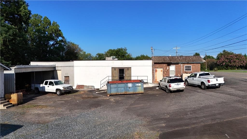 Office at 1314 Old US Highway 601, Mount Airy NC 27030, photo 17 of 18