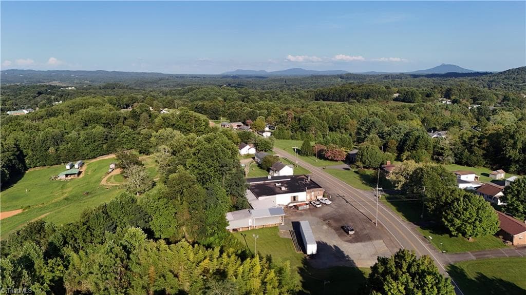Office at 1314 Old US Highway 601, Mount Airy NC 27030, photo 8 of 18