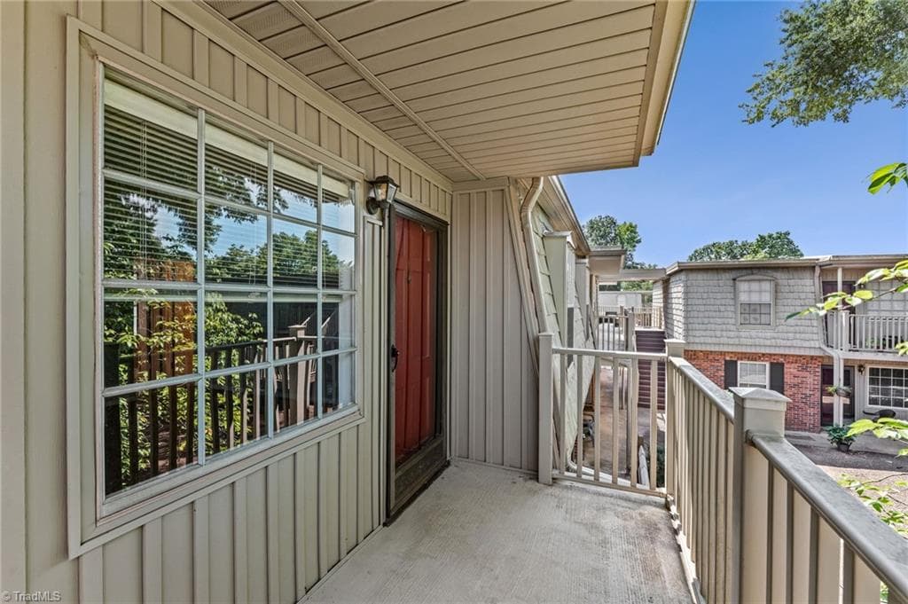 Stick/Site Built at 3822 Country Club Road # I, Winston-Salem NC 27104, Winston-Salem, photo 11 of 64