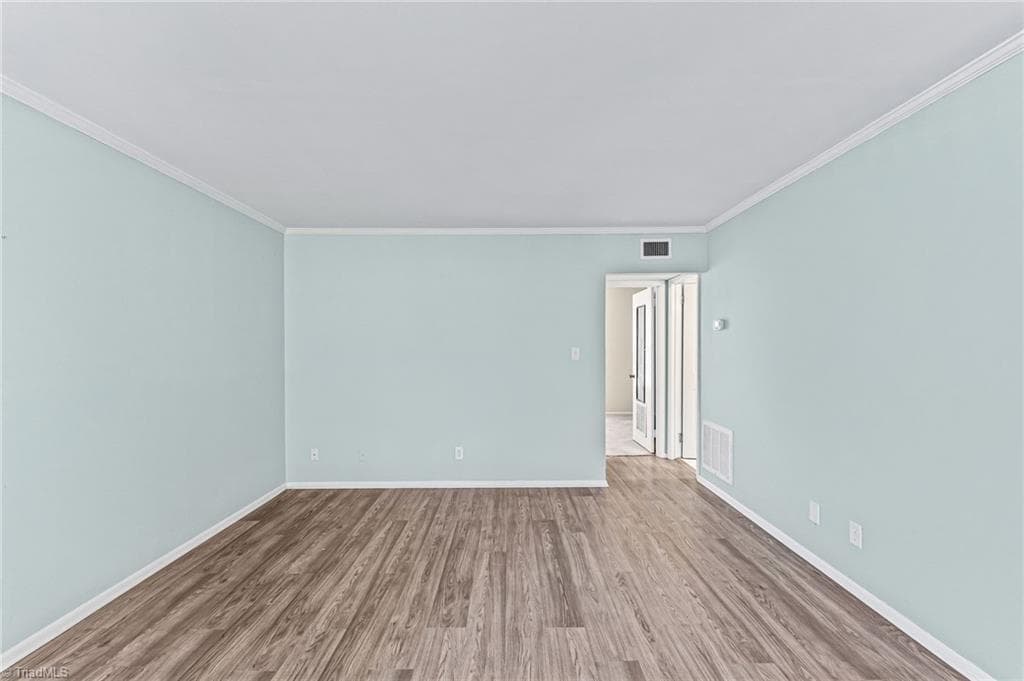 Stick/Site Built at 3822 Country Club Road # I, Winston-Salem NC 27104, Winston-Salem, photo 23 of 64
