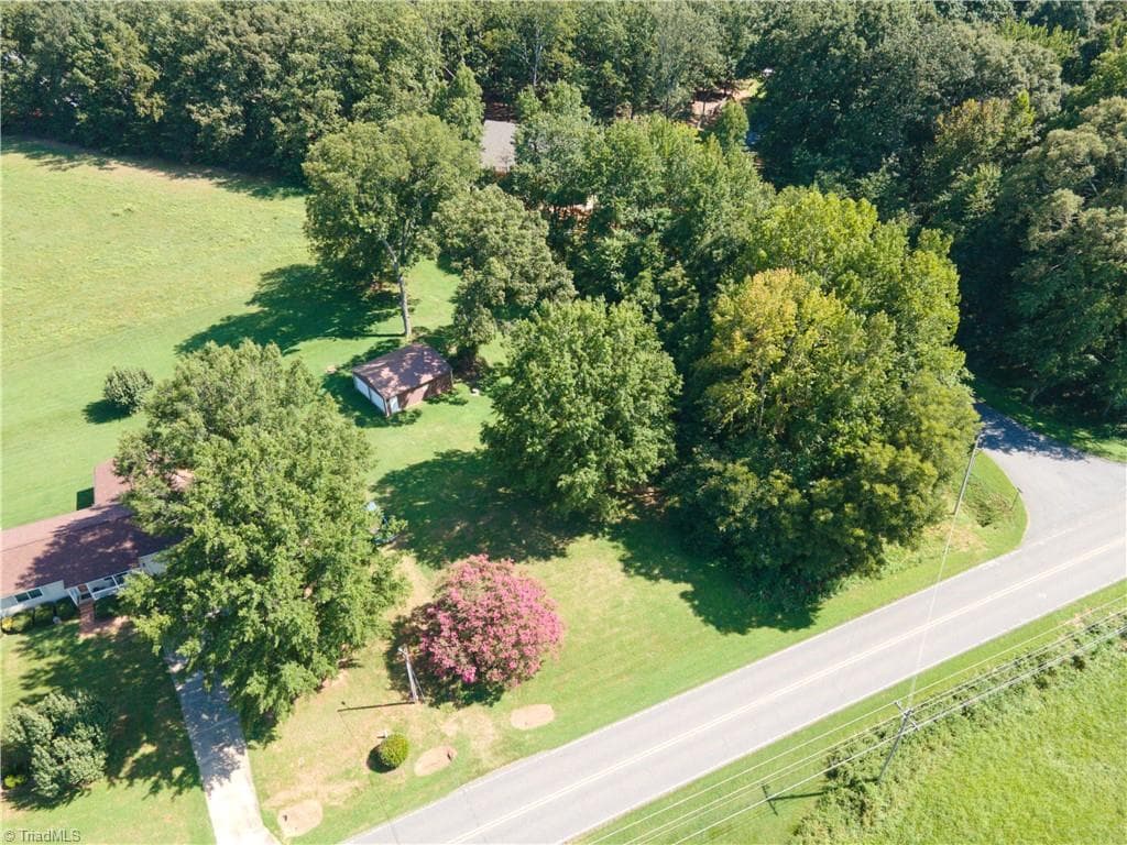 Single Family Residence at 1566 Mocksville Highway, Cleveland NC 27013, photo 9 of 32