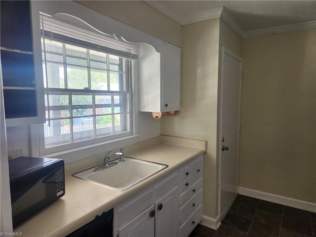 Stick/Site Built at 2922 Ramsgate Court, Winston-Salem NC 27106, Winston-Salem, photo 5 of 40