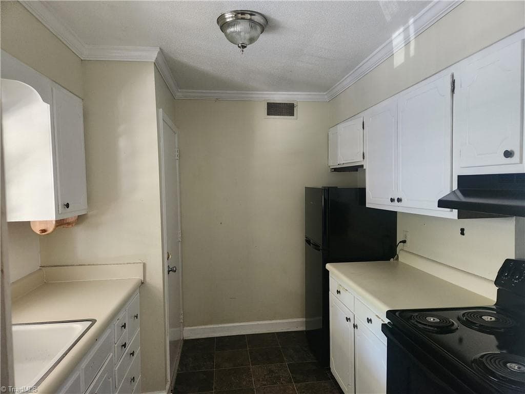 Stick/Site Built at 2922 Ramsgate Court, Winston-Salem NC 27106, Winston-Salem, photo 7 of 40
