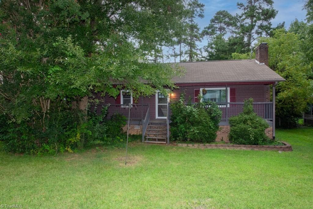 801 Bales Chapel Road, Jamestown NC 27282