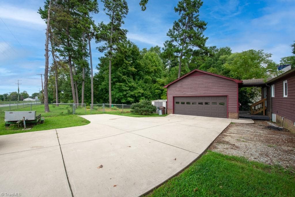 Stick/Site Built at 801 Bales Chapel Road, Jamestown NC 27282, Jamestown, photo 10 of 50