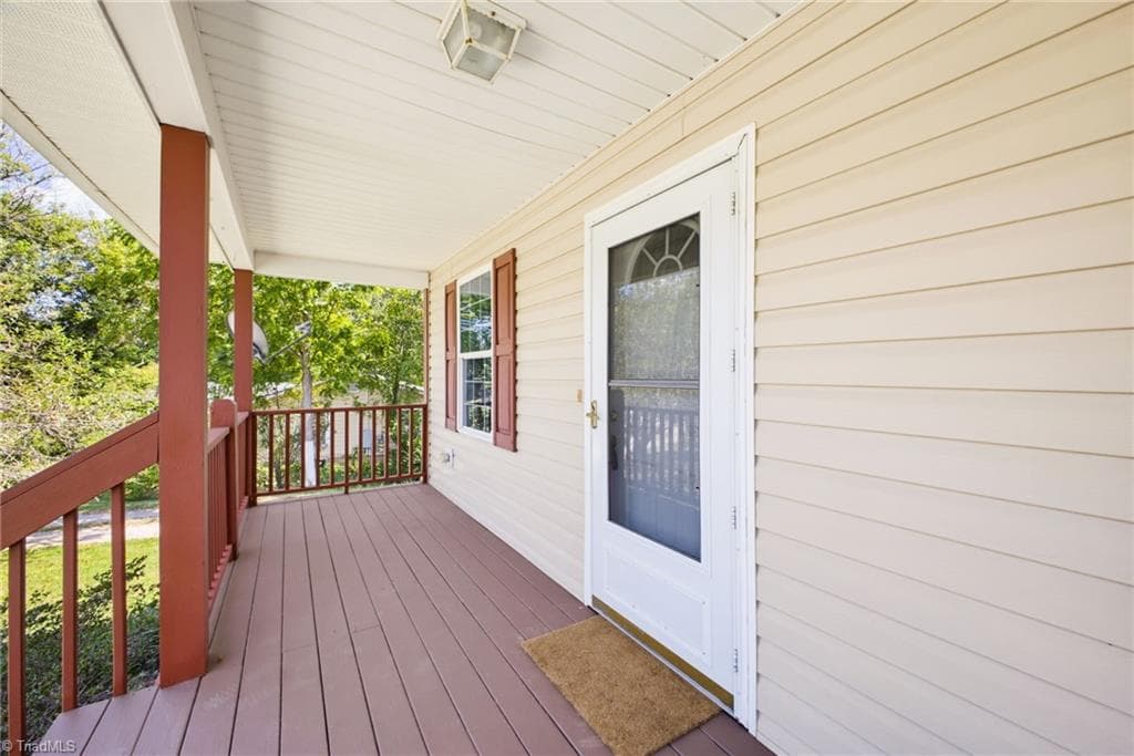 Stick/Site Built at 219 E Oakview Road, Asheville NC 28806, Asheville, photo 5 of 30