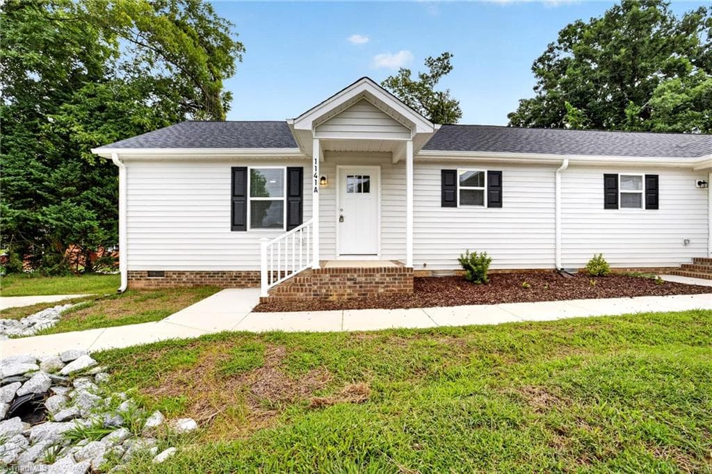 Duplex at 1135A&B, 1141A&B, 1147A&B S Cox Street, Asheboro NC 27203, Asheboro, photo 9 of 96