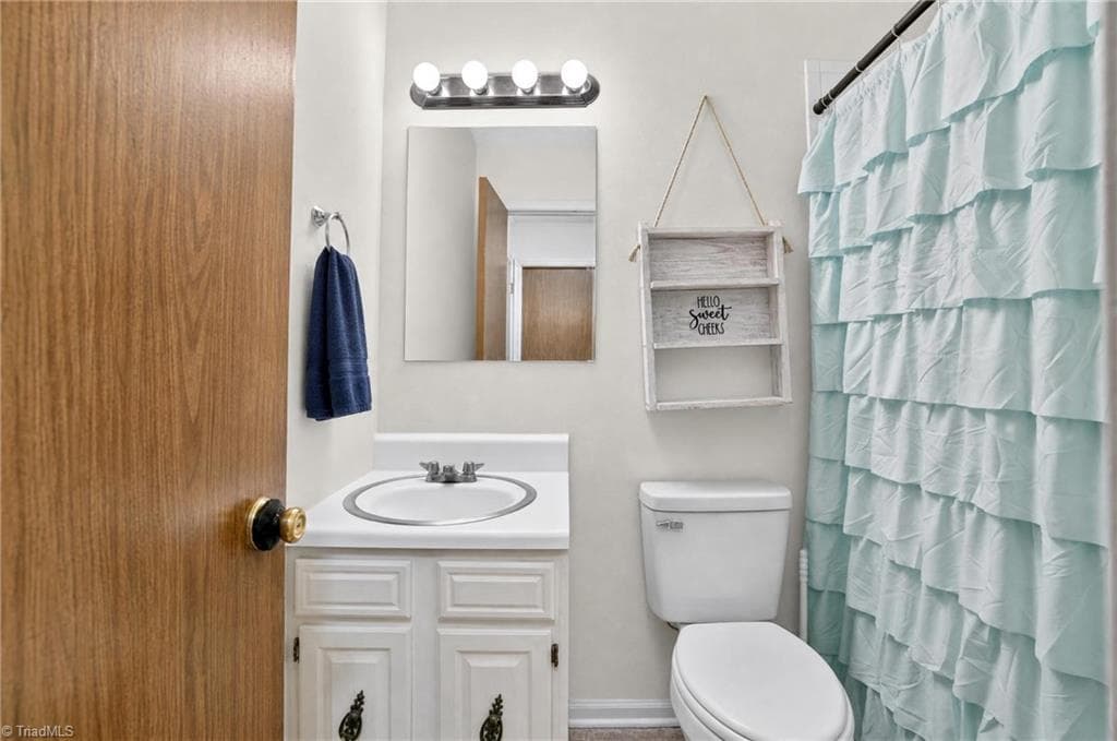Duplex at 1135A&B, 1141A&B, 1147A&B S Cox Street, Asheboro NC 27203, Asheboro, photo 61 of 96