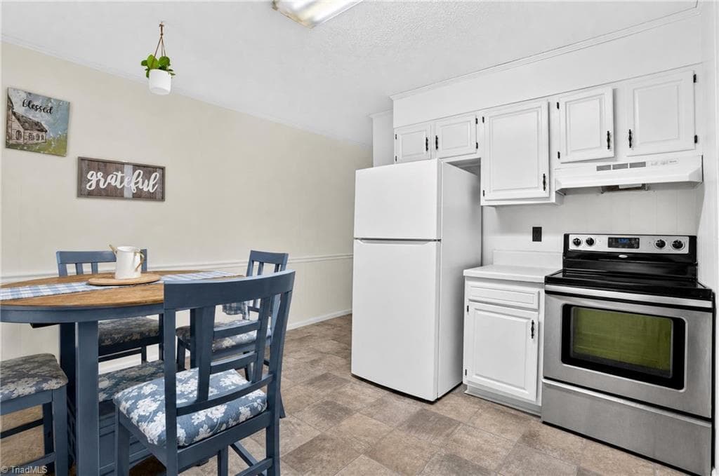 Duplex at 1135A&B, 1141A&B, 1147A&B S Cox Street, Asheboro NC 27203, Asheboro, photo 57 of 96