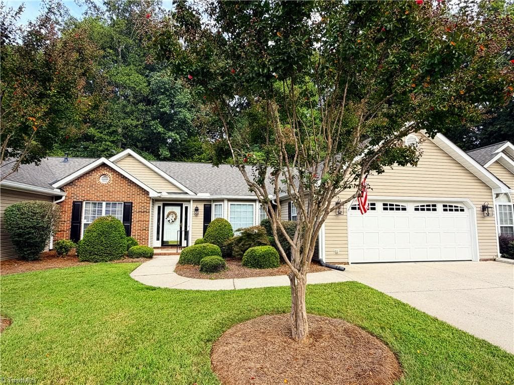 313 Quarterpath Lane, Jamestown NC 27282