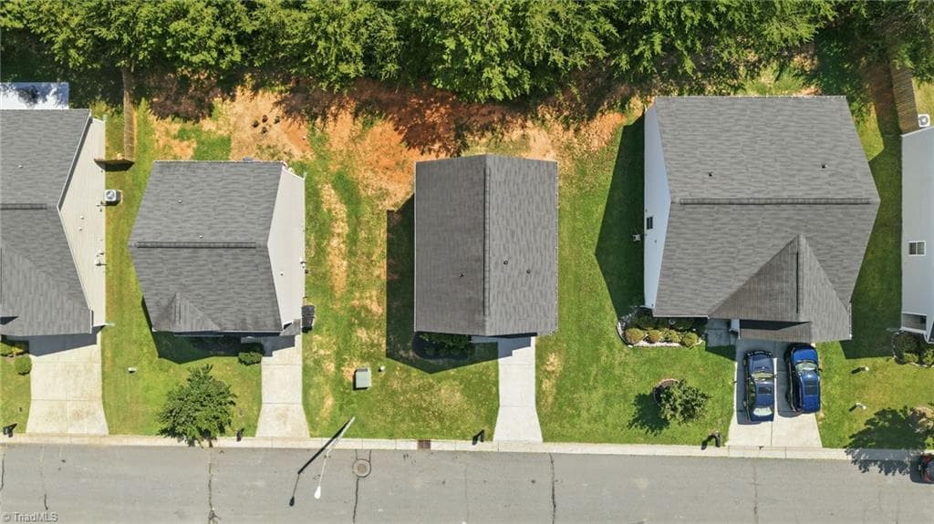 Stick/Site Built at 4259 Piedmont Farms Way, Winston-Salem NC 27107, Winston-Salem, photo 43 of 47