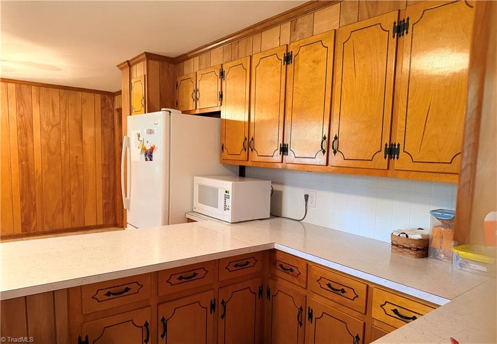 Stick/Site Built at 4608 High Point Road, Kernersville NC 27284, Kernersville, photo 13 of 66