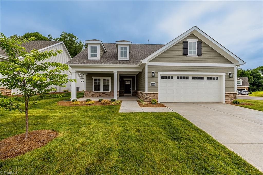 2423 Augusta Drive, Asheboro NC 27205