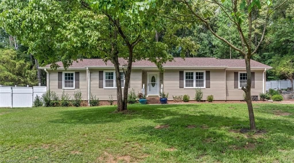 3545 N Lakeshore Drive, Clemmons NC 27012
