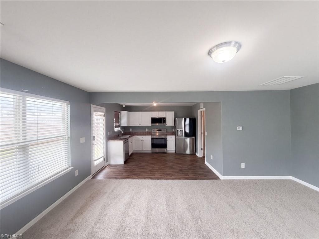 Stick/Site Built at 741 Cairn Circle, Burlington NC 27217, Burlington, photo 3 of 20