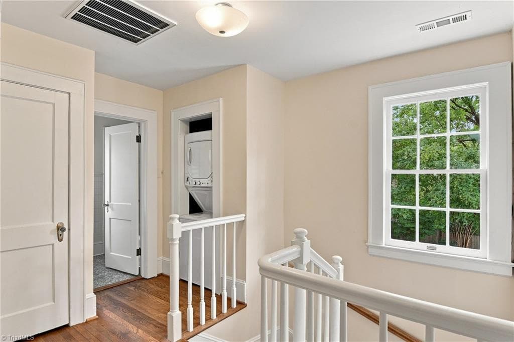 Stick/Site Built at 2336 Elizabeth Avenue, Winston-Salem NC 27103, Winston-Salem, photo 21 of 30