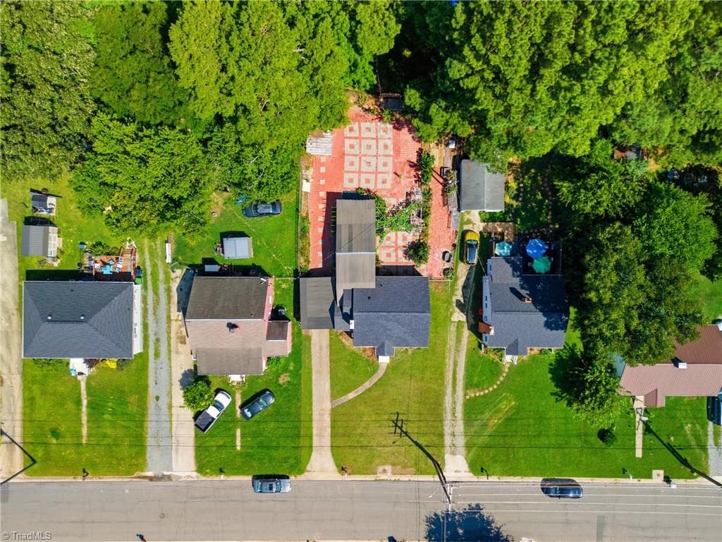 Stick/Site Built at 325 W Gilbreath Street, Graham NC 27253, Graham, photo 2 of 28