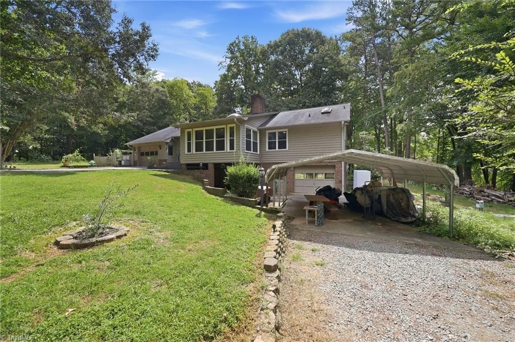 Stick/Site Built at 100 Brandon Court, Lexington NC 27295, photo 29 of 32