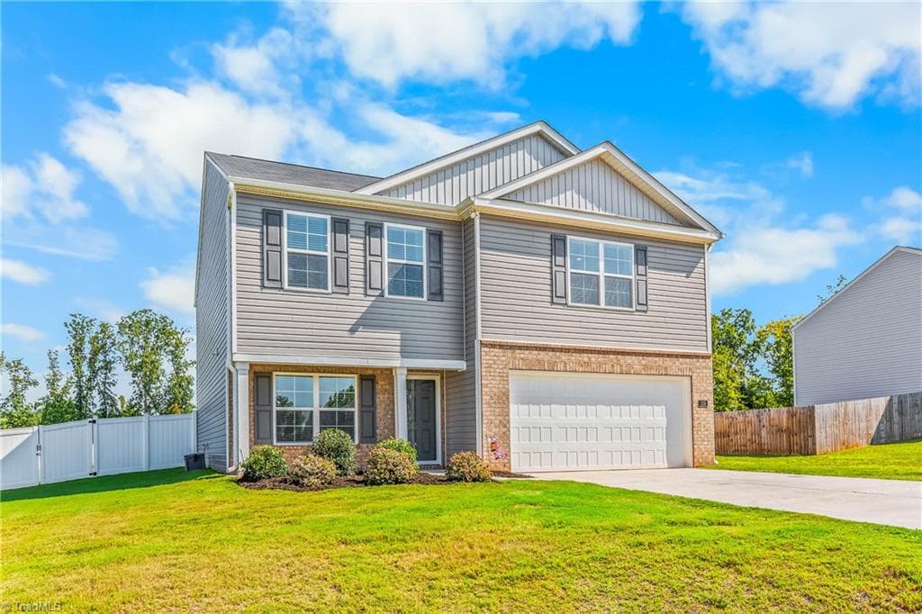 Stick/Site Built at 238 Jackson Way, Lexington NC 27292, photo 2 of 36