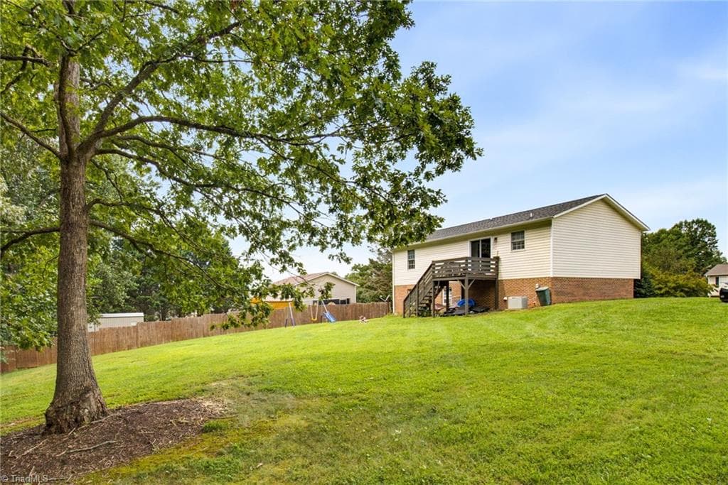 Stick/Site Built at 194 Woodbridge Drive, Mount Airy NC 27030, photo 28 of 30