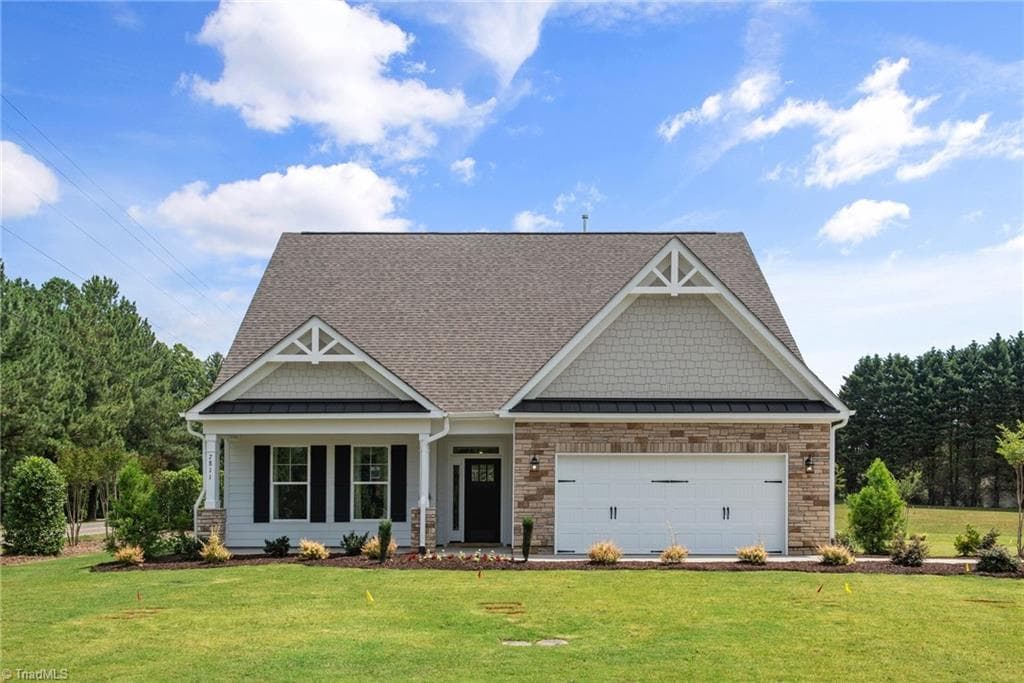 7811 Fairview Garden Trail, Clemmons NC 27012