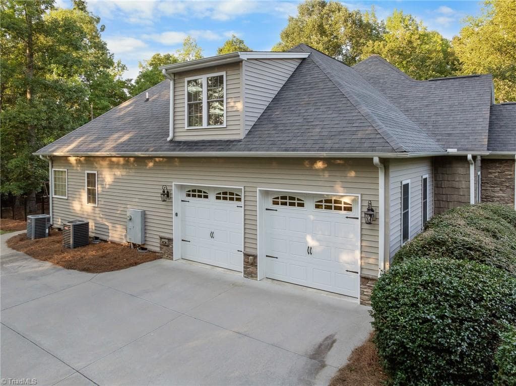 Stick/Site Built at 1436 John Young Road, Lexington NC 27292, Lexington, photo 6 of 48