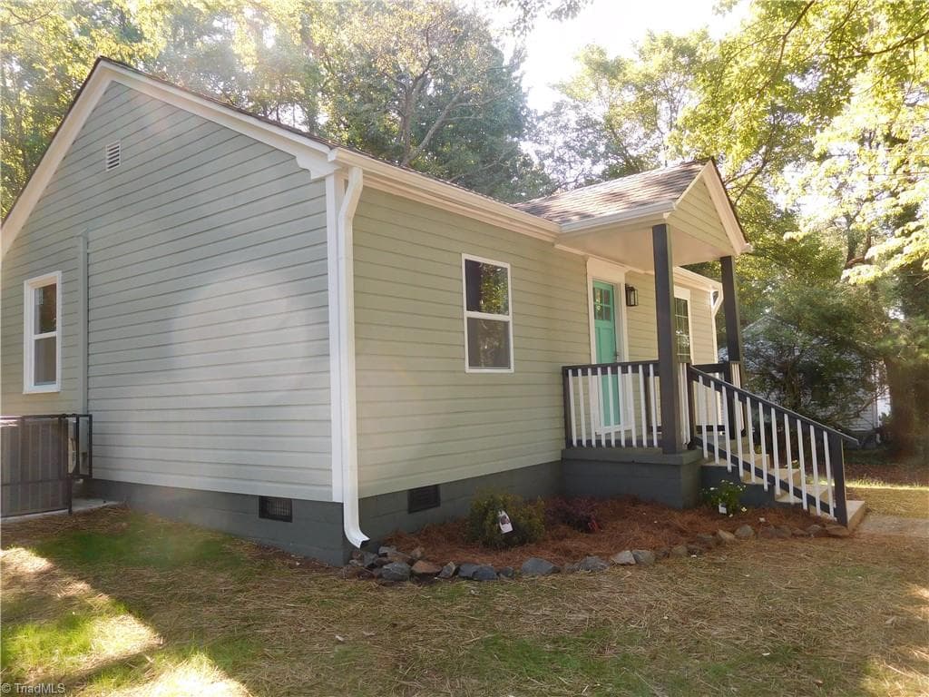 Stick/Site Built at 144 Edgewood Circle, Winston-Salem NC 27127