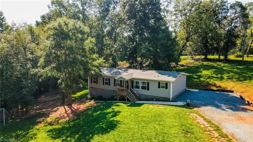 1317 Haire Road, Yadkinville NC 27055