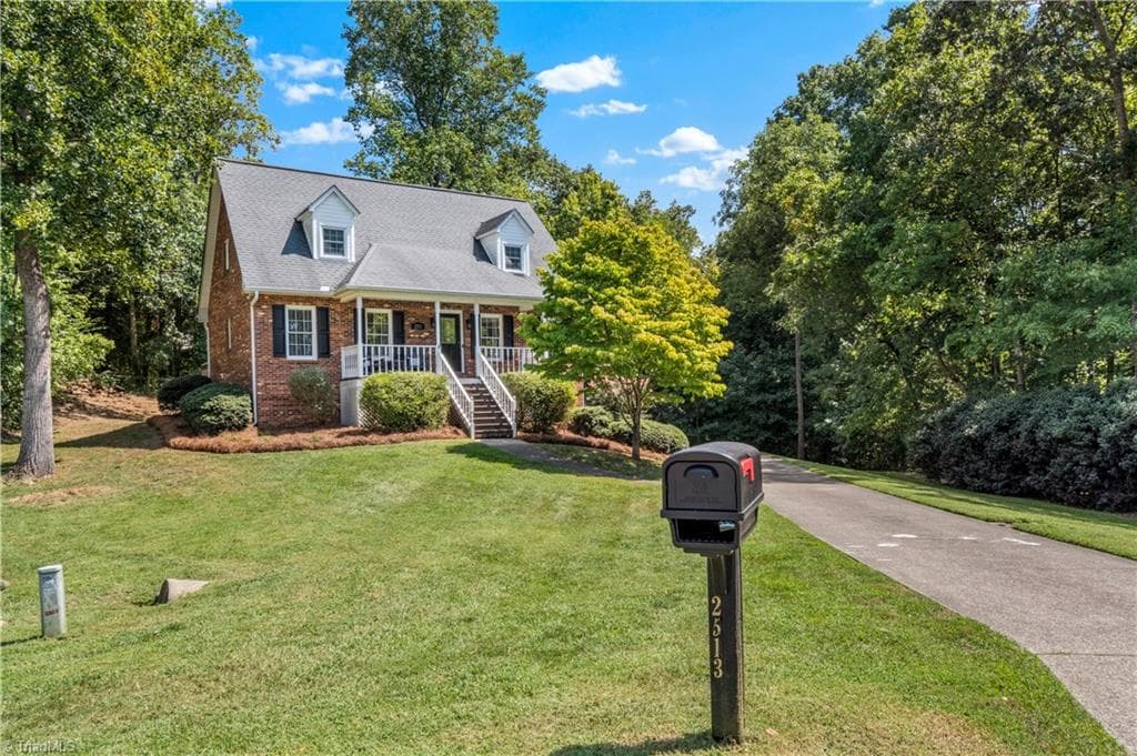 2513 Newington Court, Clemmons NC 27012