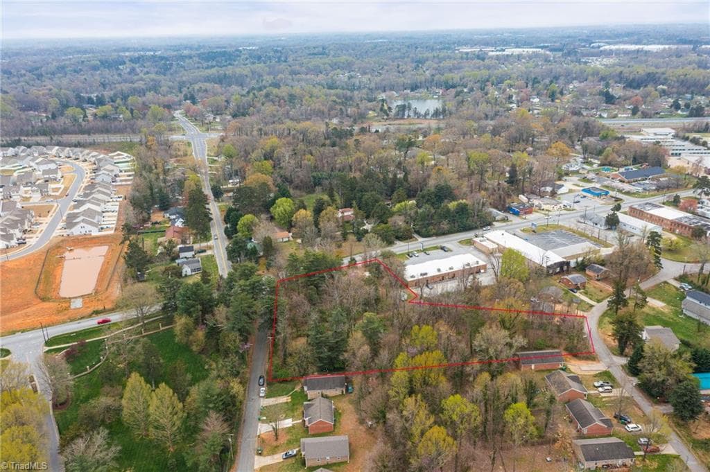Commercial at 1227 Greensboro Road, High Point NC 27260, High Point, photo 3 of 10