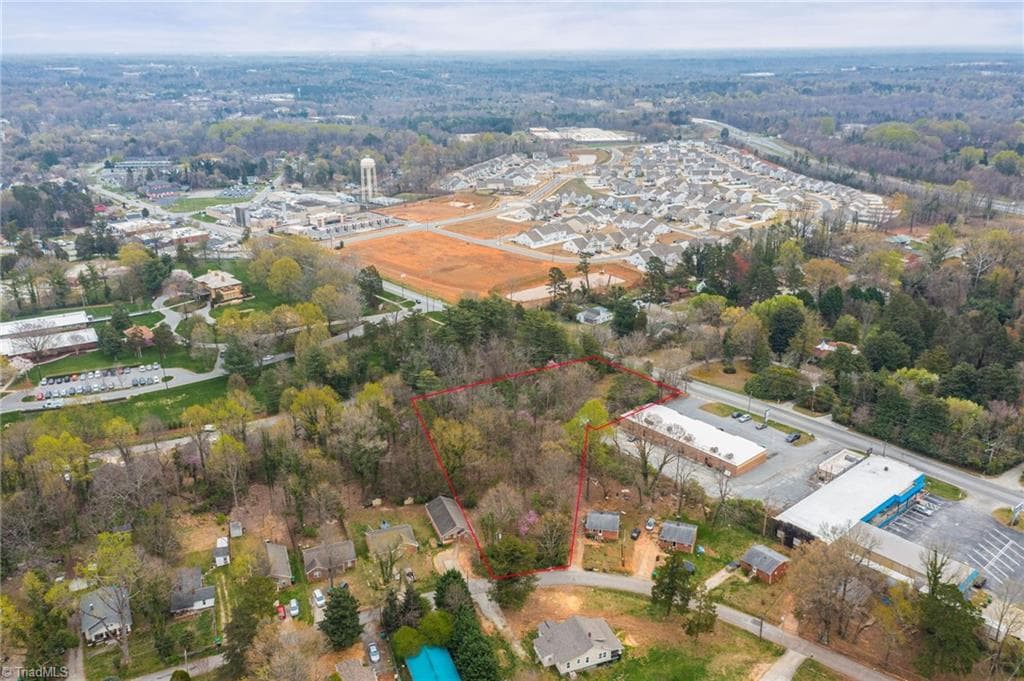 Commercial at 1227 Greensboro Road, High Point NC 27260, High Point, photo 5 of 10