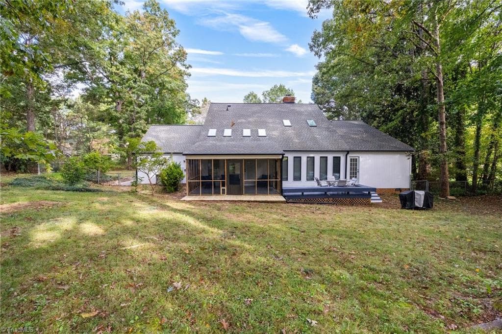 Stick/Site Built at 5928 Woodfield Drive, Kernersville NC 27284, photo 6 of 31