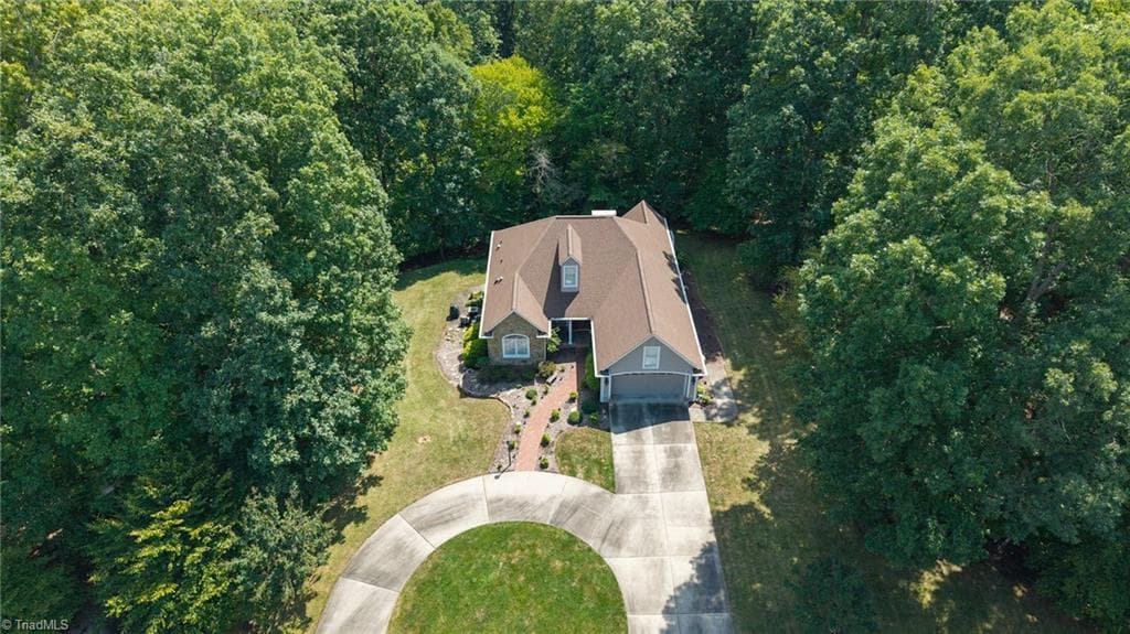 Stick/Site Built at 408 Deer Path, Eden NC 27288, Eden, photo 48 of 49