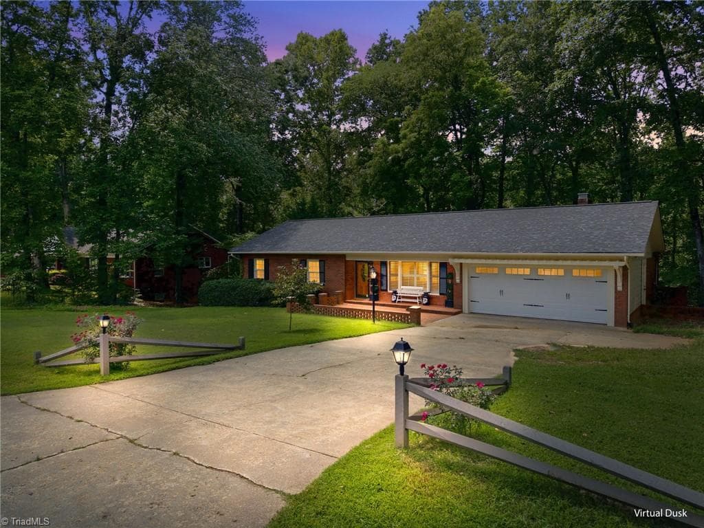305 Heritage Circle, Statesville NC 28625