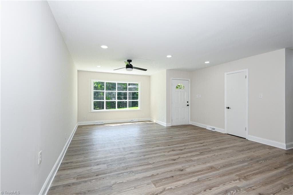 Stick/Site Built at 1133 Pennywood Drive, High Point NC 27265, photo 9 of 42