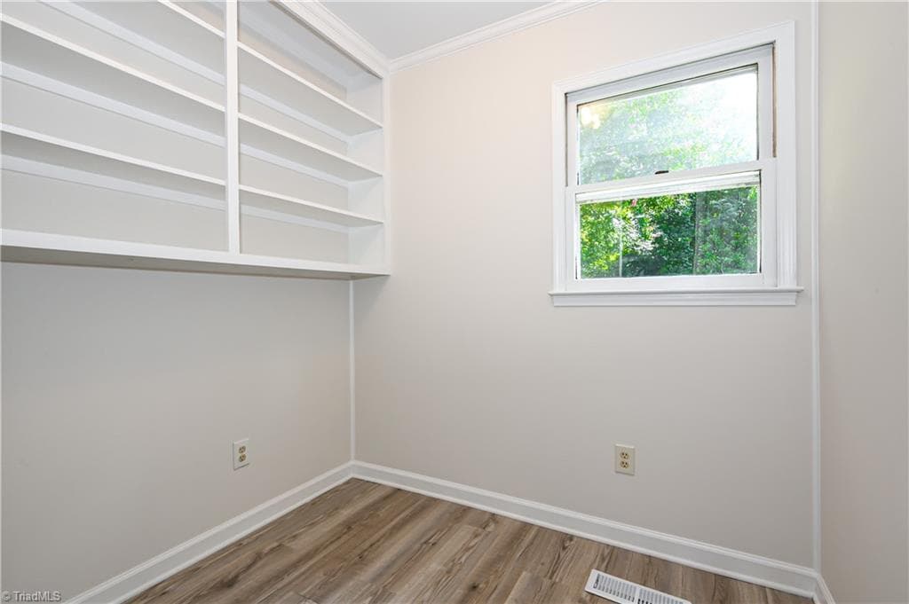 Stick/Site Built at 1133 Pennywood Drive, High Point NC 27265, photo 19 of 42
