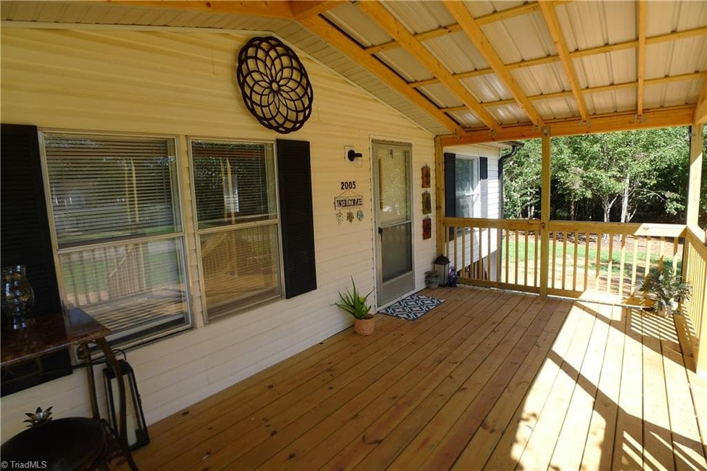 Manufactured Home at 2005 Monico Lane, Yadkinville NC 27055, Yadkinville, photo 63 of 64